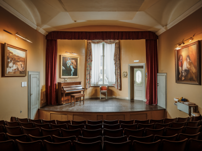 Warum kleine theatersäle ohne staatliche zuschüsse neue kooperationsmodelle mit streamingdiensten und nachbarschaftspatronaten brauchen